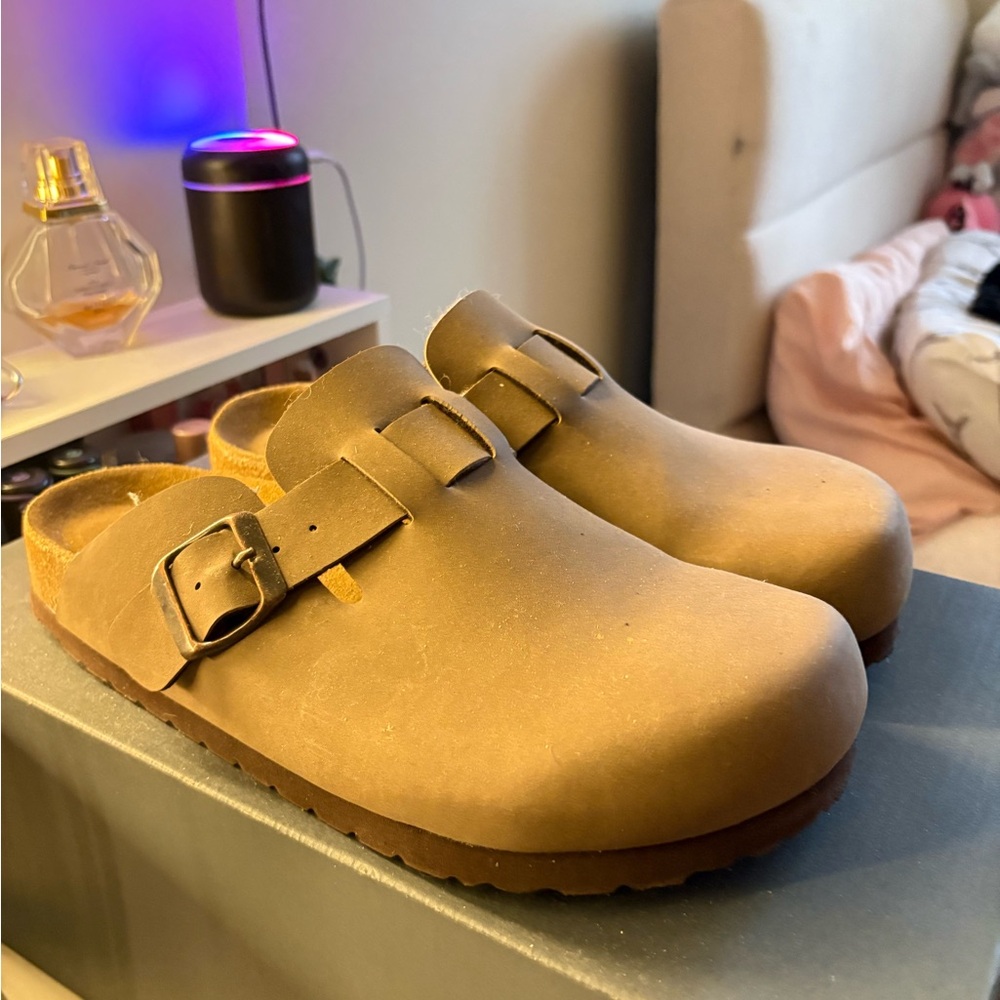 Zara Kids Brown Buckle Slippers